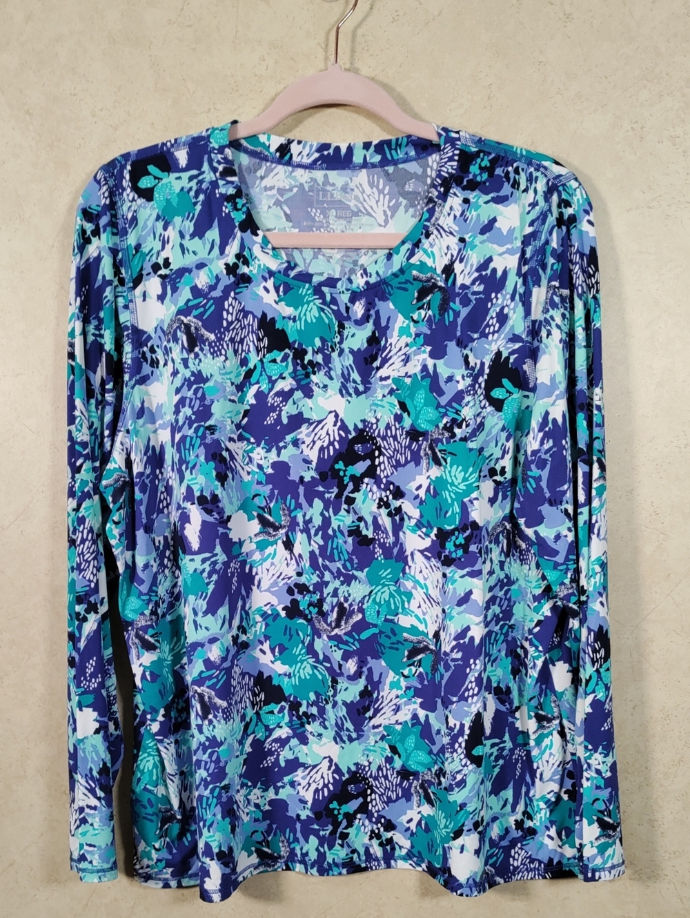 *H192 L.L. Bean Blue and Teal Floral Long-Sleeve UPF 50 Tee XL FINAL PRICE